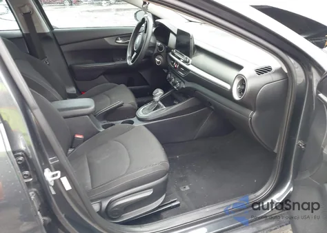 2021 Kia Forte Fe from USA, damaged, VIN 3KPF24AD4ME266471